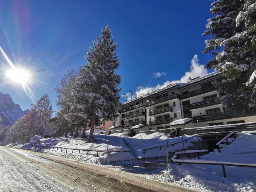 شقة La Finestra Sul Brenta Con Posto Auto Privato Al Centro Di Mad Di Campiglio Cipat O22233-At-O13262 فولجاريدا المظهر الخارجي الصورة